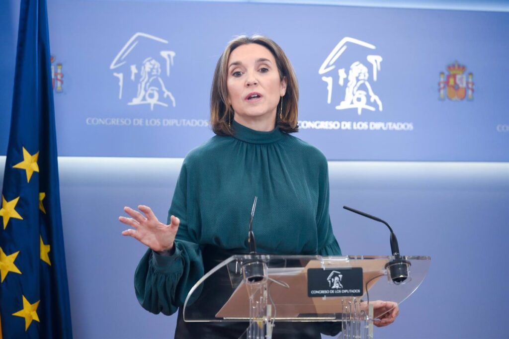 Gamarra denuncia que Sánchez busca atención mediática en la Conferencia de Presidentes y exige la ampliación del orden del día de la reunión
