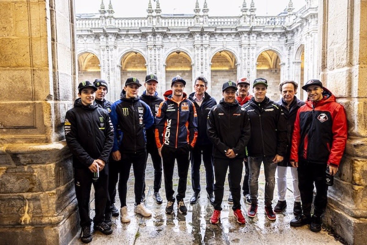 La Catedral de Lugo Acoge el Gran Premio de España de Motocross
