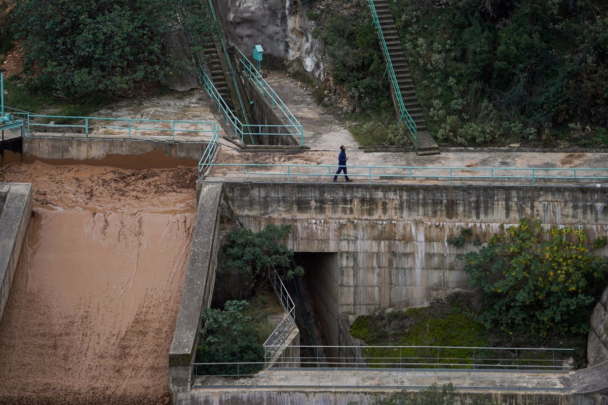 La jueza de La Dana desmiente la influencia de la presa de Forata en la crecida del río Poyo como un 'auténtico bulo'