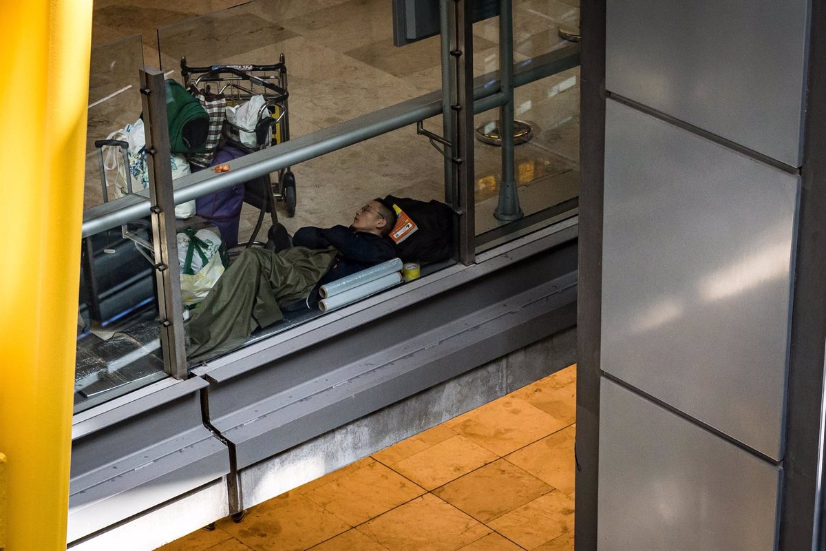 Limitaciones de Acceso a las Terminales de Barajas: Solo Pasajeros y Acompañantes en Horarios Específicos
