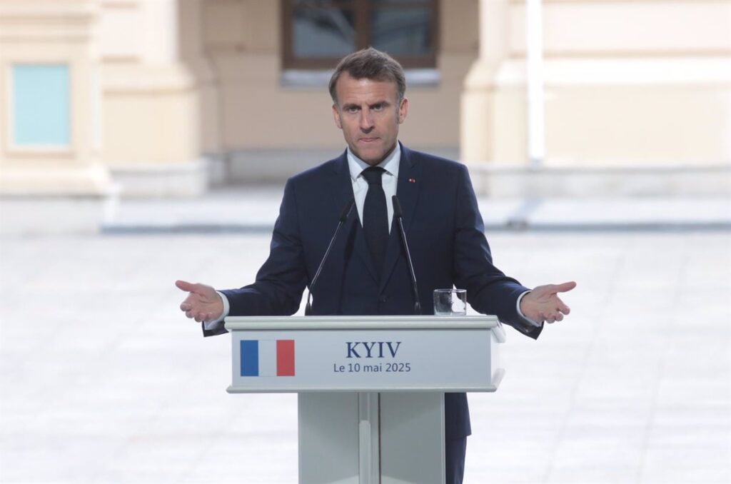 Macron Elogia las Concesiones de Zelenski y Advierte a Putin sobre Nuevas Sanciones si No Actúa Seriamente