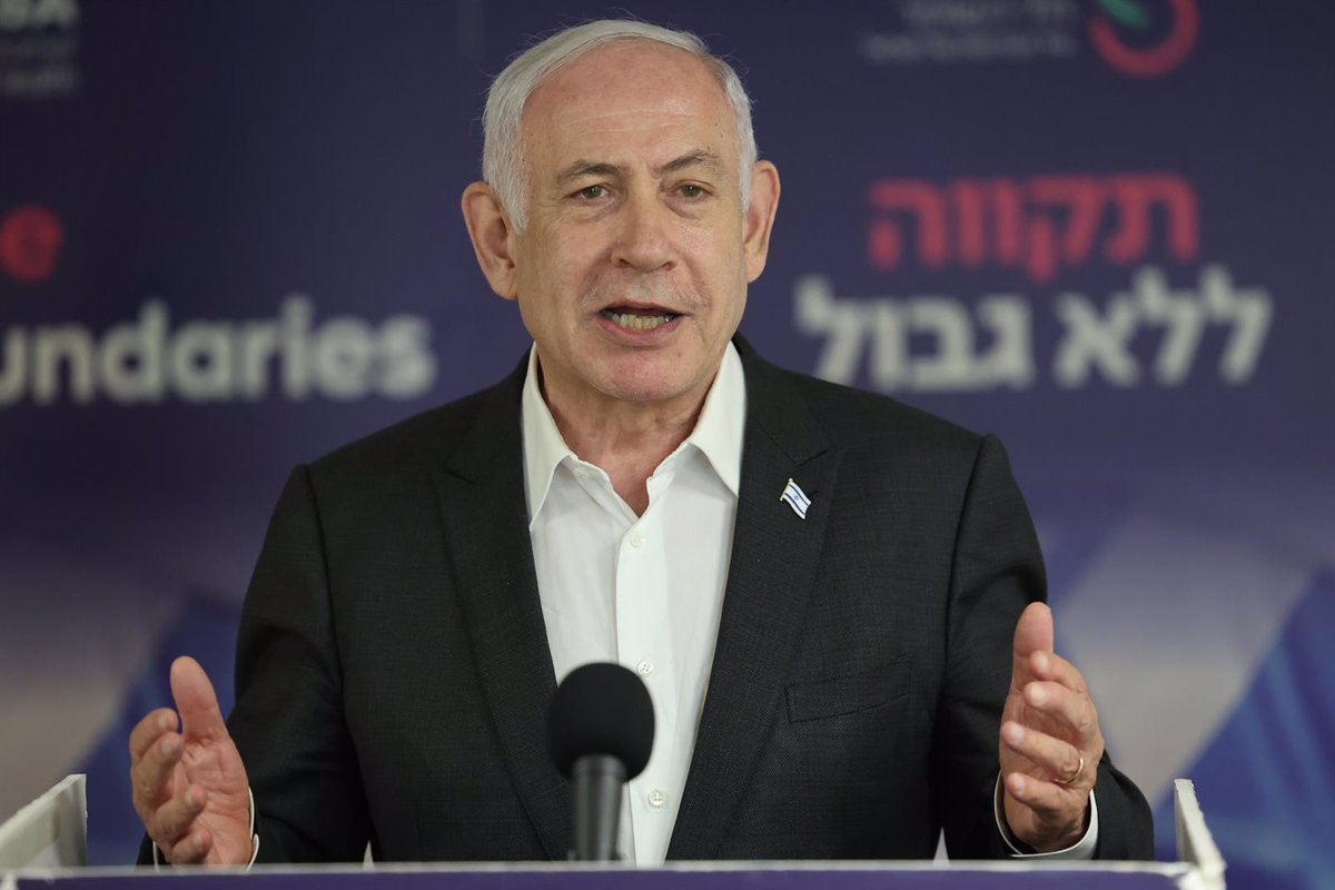 Netanyahu Acusa a Macron de Libelo de Sangre por Críticas al Bloqueo de Ayuda a Gaza