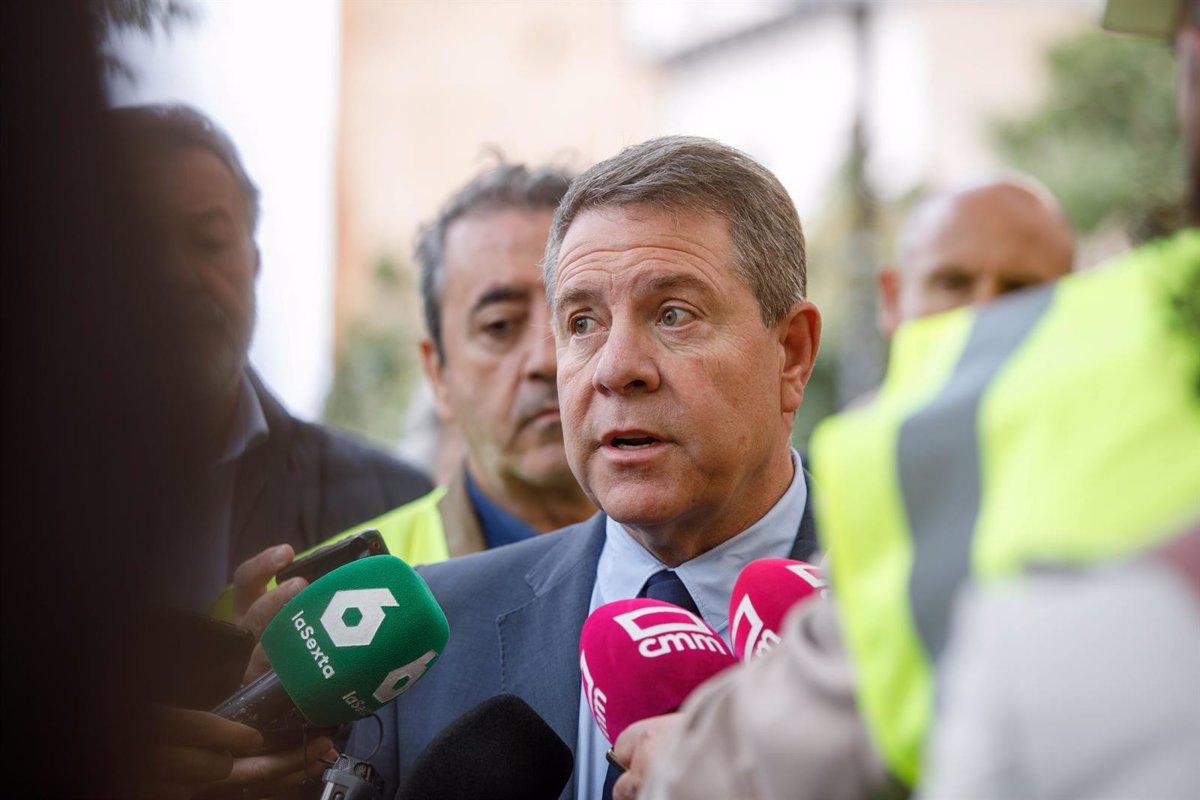 Page critica la 'falta de visión sobre España' en el PSOE y advierte que el Gobierno de coalición resulta 'costoso'