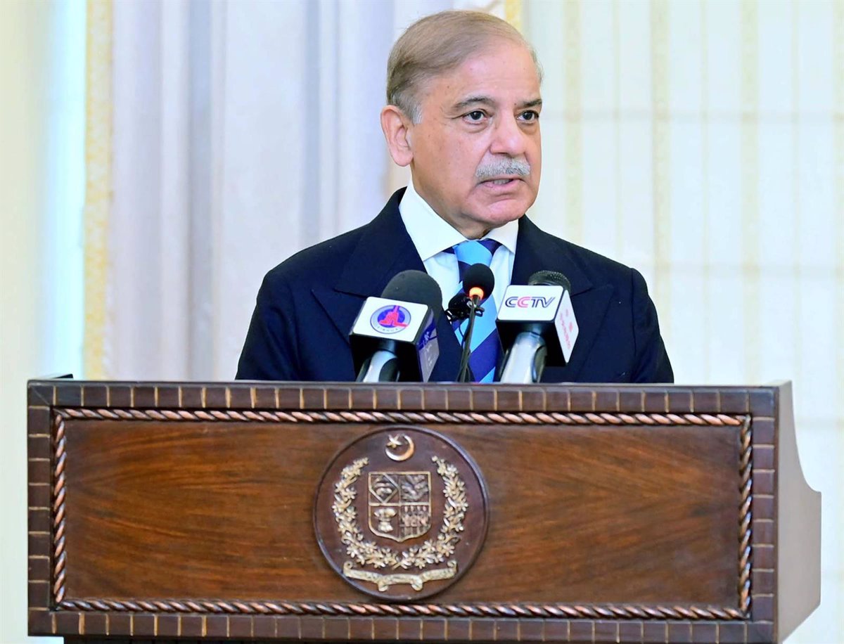 Pakistán Califica los Ataques de India como 'Actos de Guerra' y Asegura su Derecho a Responder
