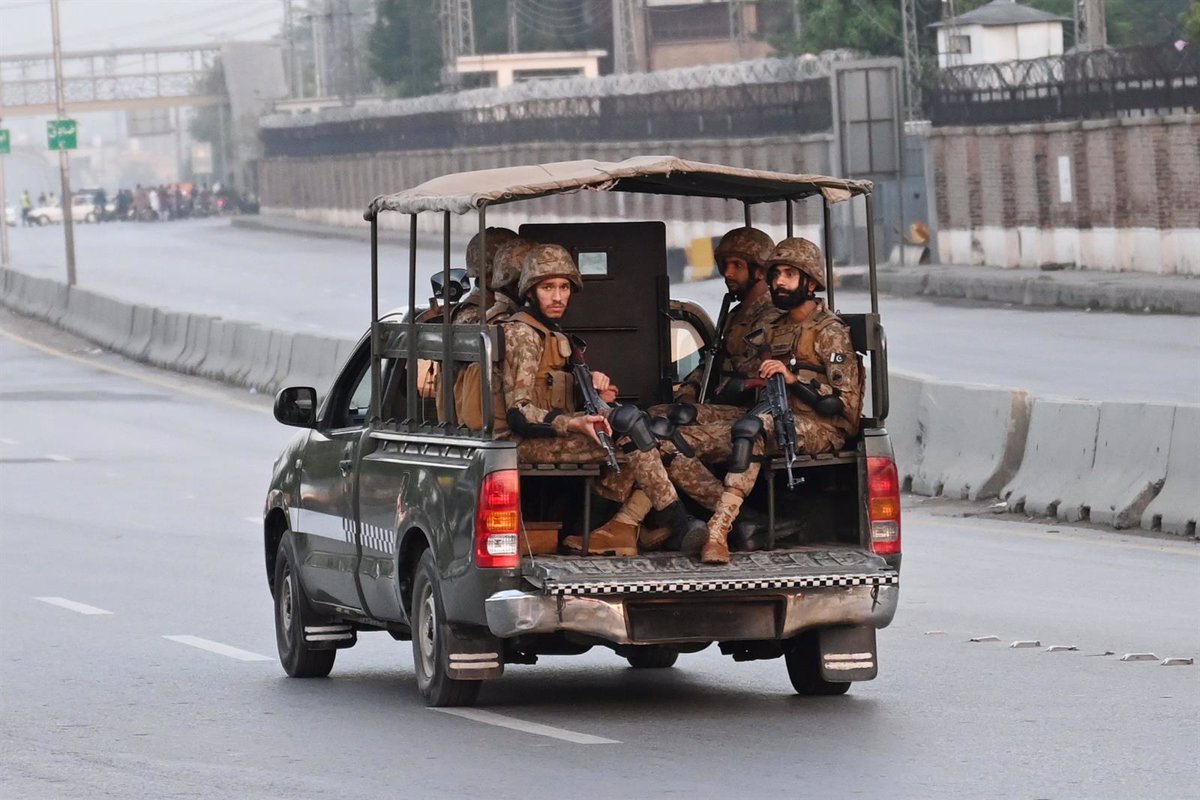 Pakistán reporta 40 civiles y 11 militares fallecidos por ataques recientes de India: Actualización y análisis