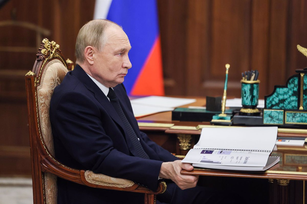 Putin Revela que Hasta 60,000 Personas se Alistan Mensualmente 'Voluntariamente' para Combatir en Ucrania