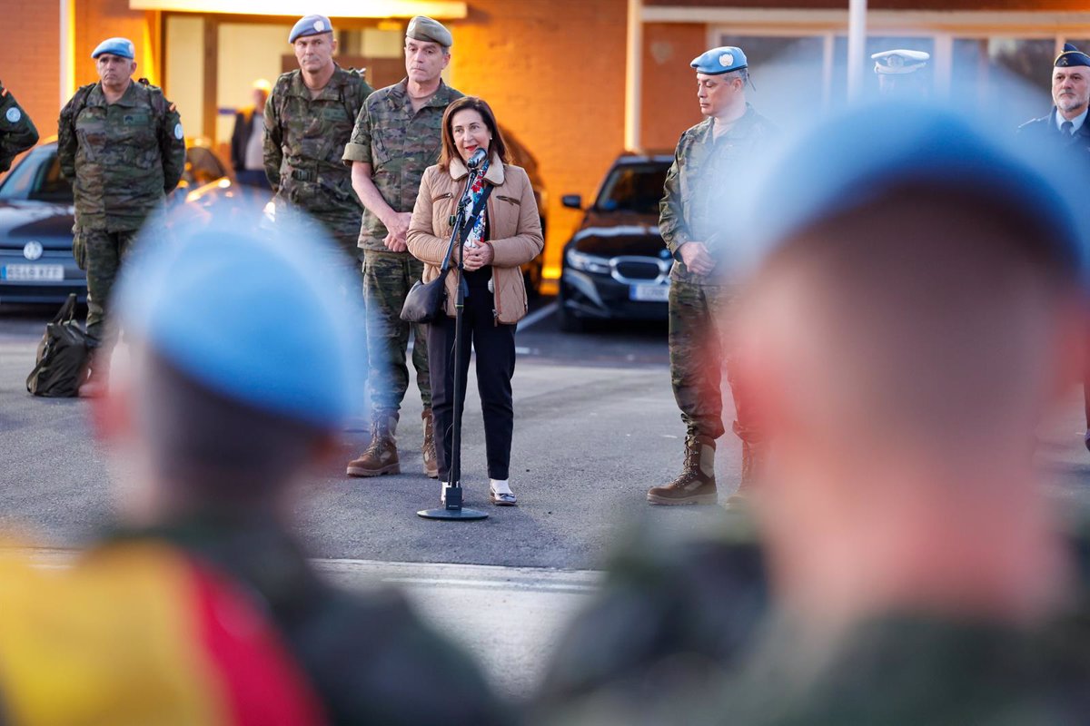 Robles Despide a las Fuerzas Armadas que Parten hacia la Misión de la ONU en Líbano