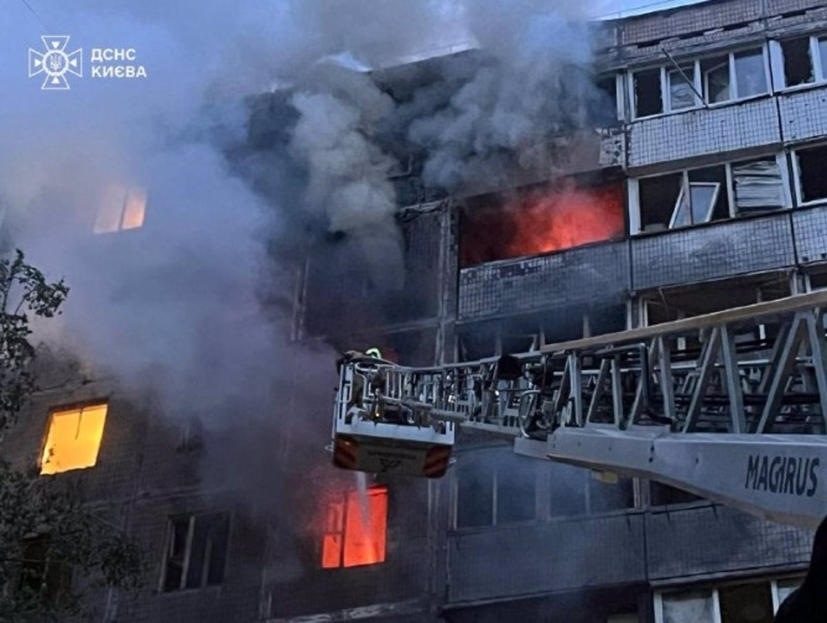 Rusia Ataca Kiev: Al Menos Dos Muertos y Ocho Heridos en la Víspera de la Tregua de Tres Días de Putin