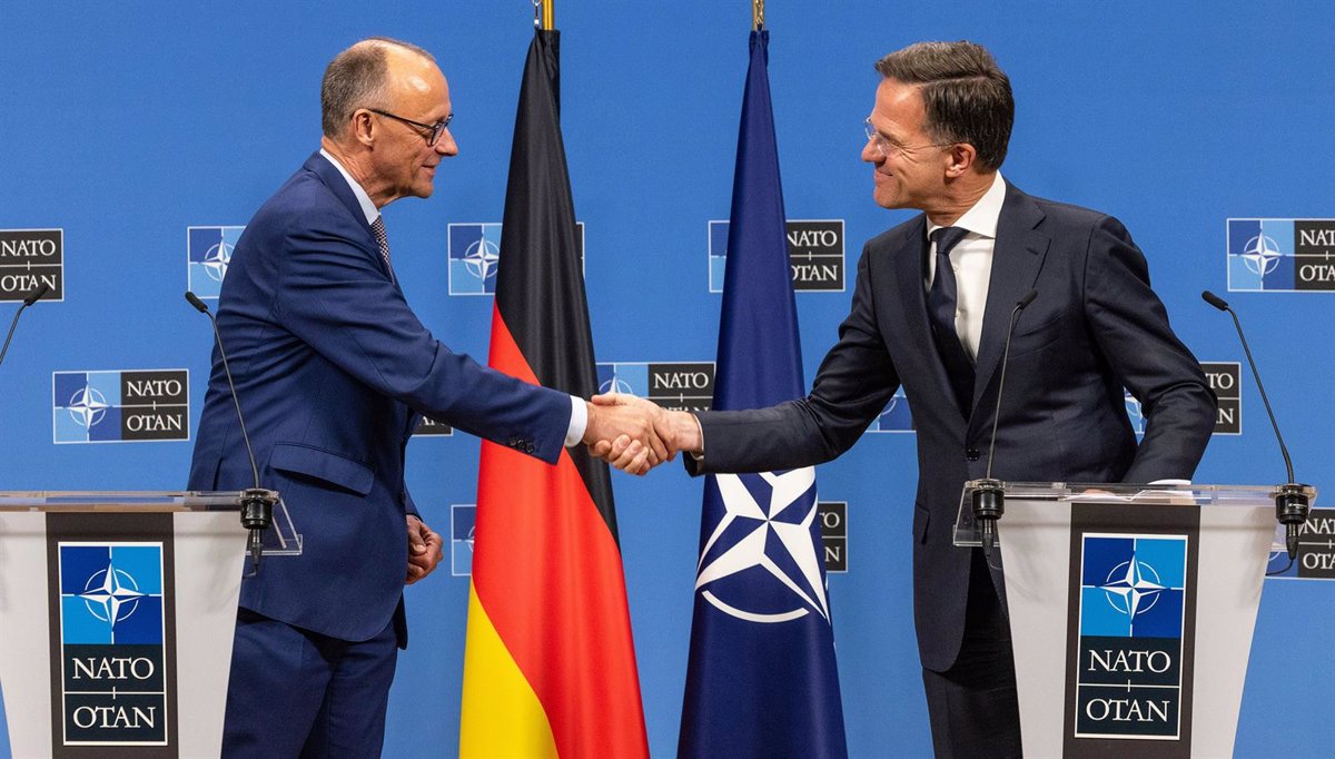 Rutte propone aumentar el gasto en defensa superando el umbral del 2% para una mejora real