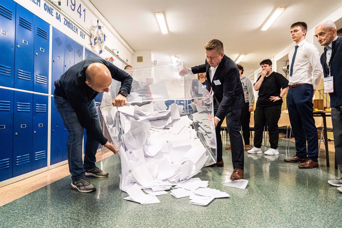 Segunda vuelta presidencial en Polonia: los candidatos favoritos compiten con menos de dos puntos de diferencia