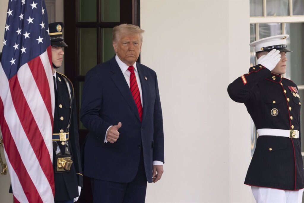 Trump Anuncia un "Gran Evento" sobre Oriente Próximo la Próxima Semana: ¿Qué Esperar?
