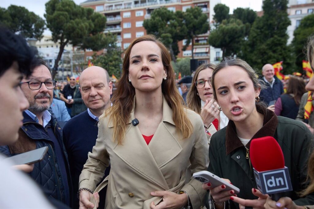 Vox Urges PP to Avoid 'Firefighting' Sánchez’s Actions, Warns of Spain's 'National Survival' Crisis
