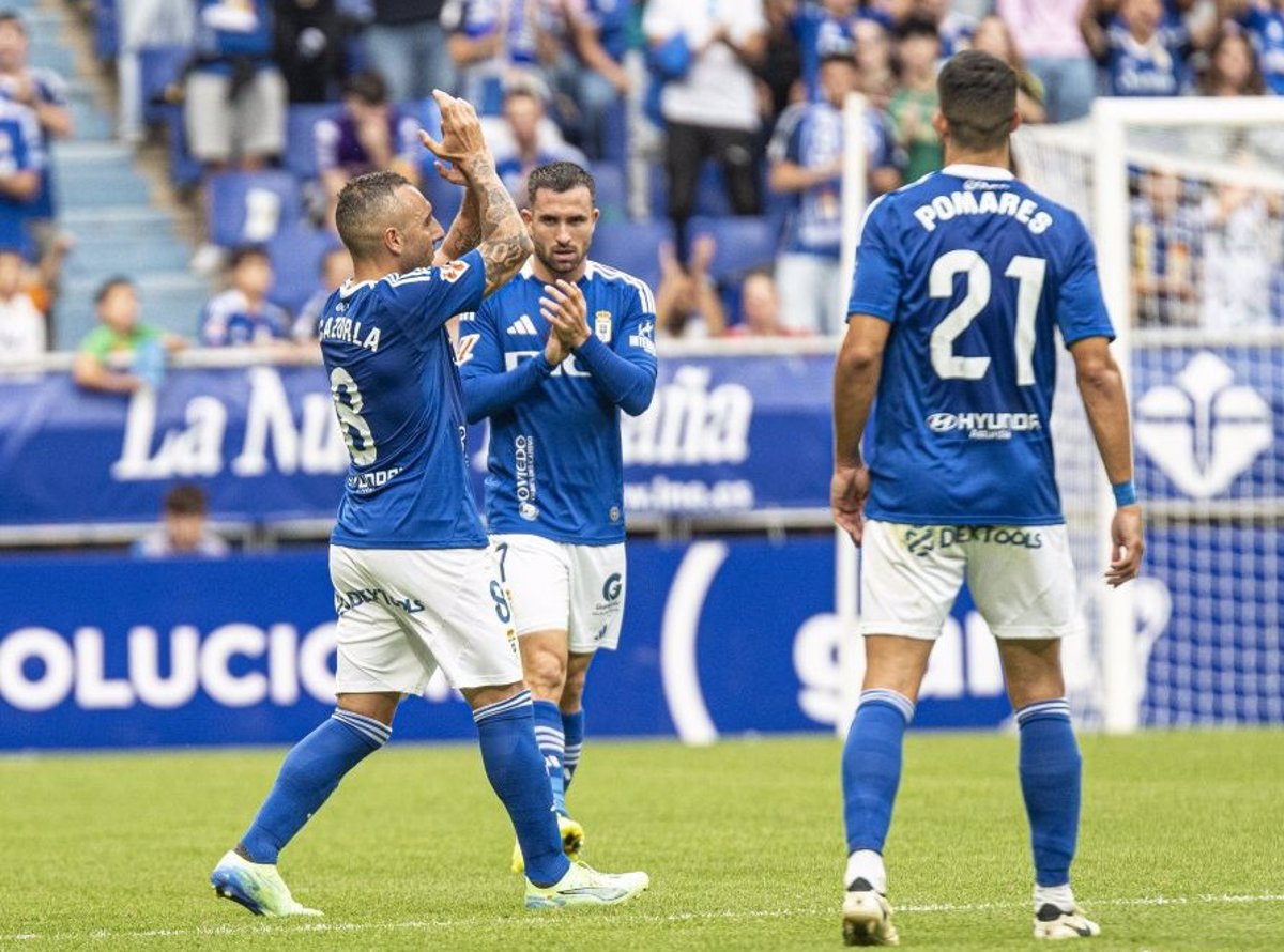 Cazorla guía al Oviedo hacia la final de ascenso.