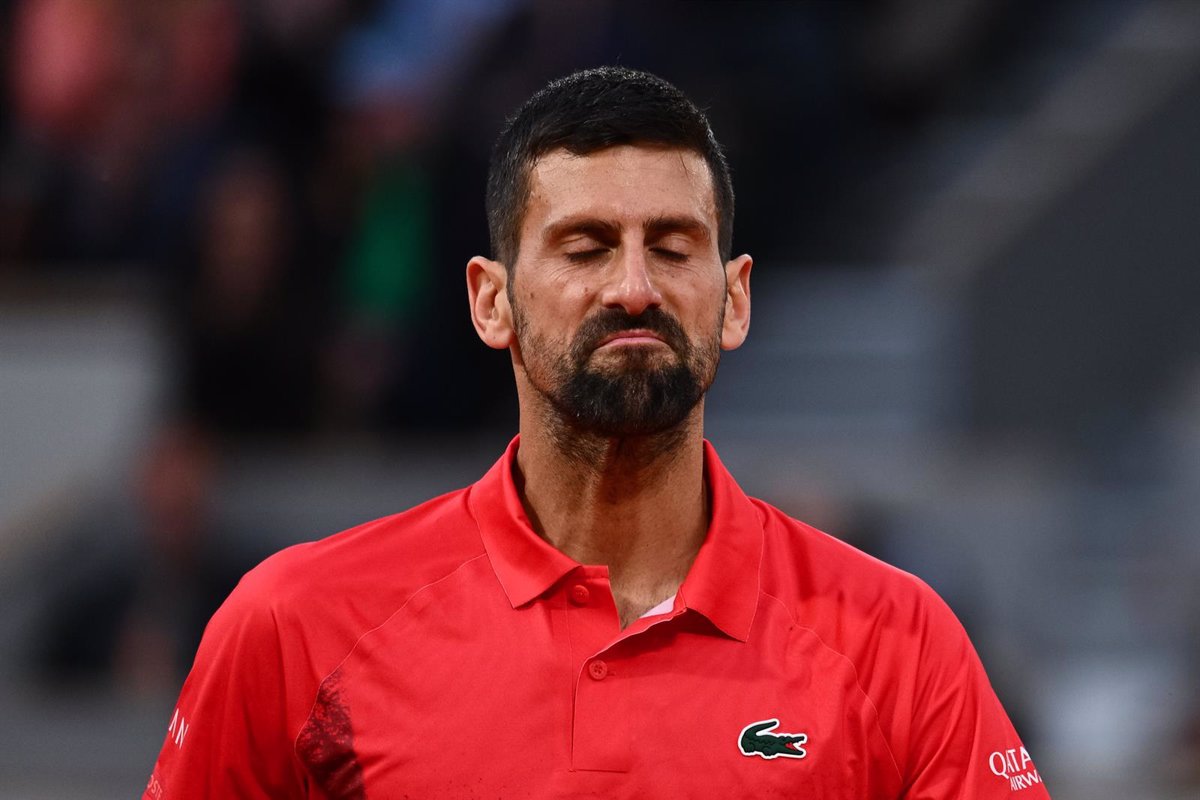 Djokovic brilla ante Zverev y se enfrenta a Sinner en las semifinales de Roland Garros