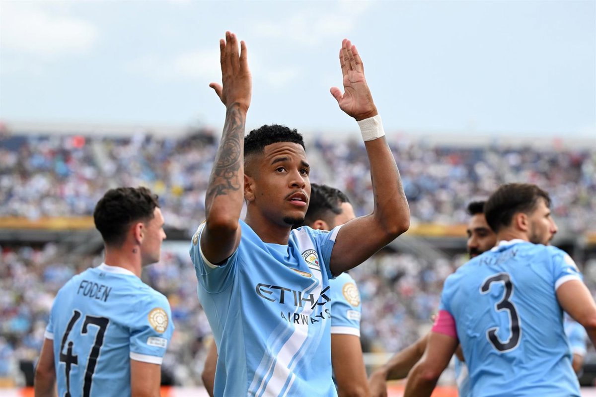 El City aplasta a la Juventus y se asegura el primer lugar del grupo en el Mundial.