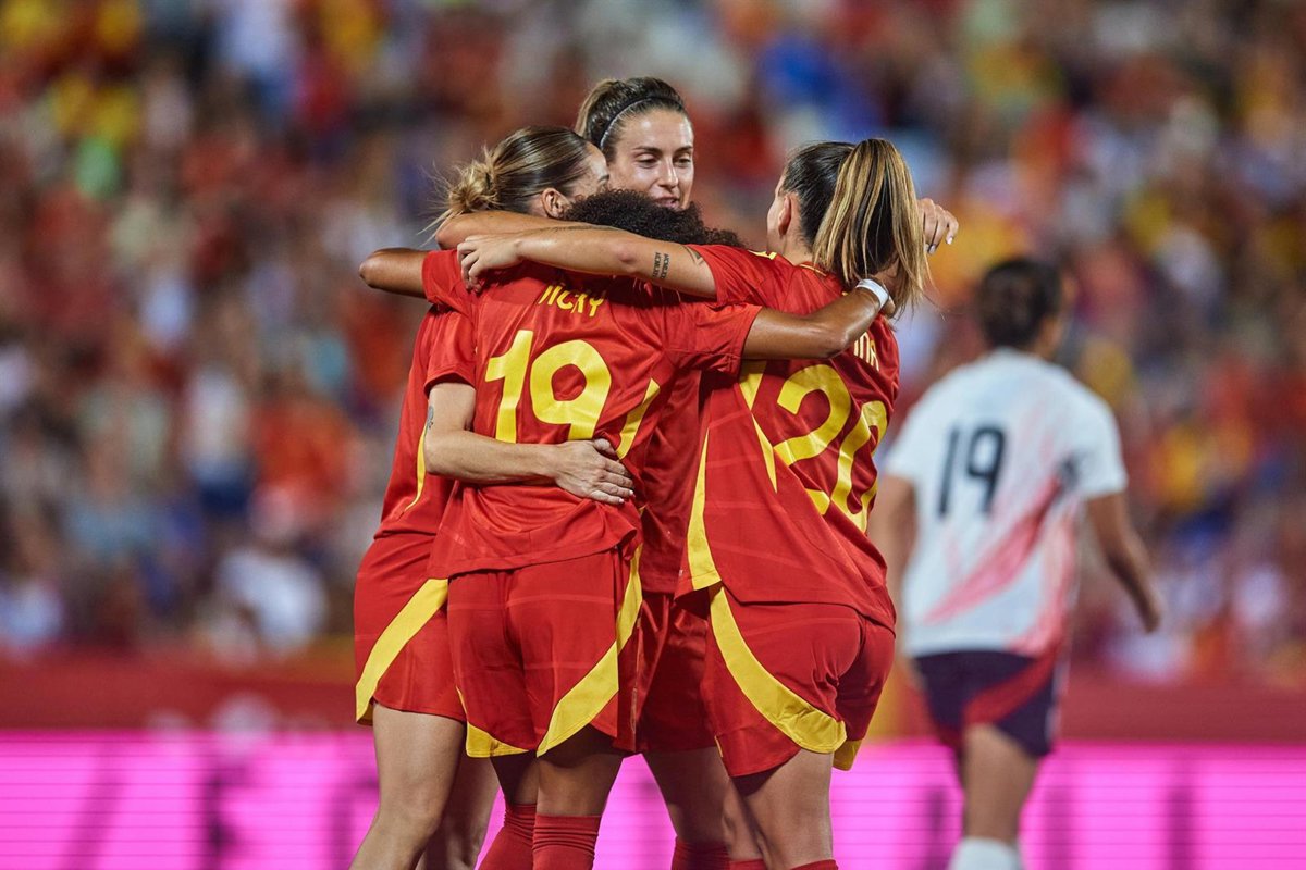 España inicia su camino con una victoria y se prepara para el desafío contra Suiza.