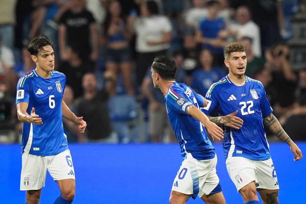 Italia se impone en la despedida de Spalletti.