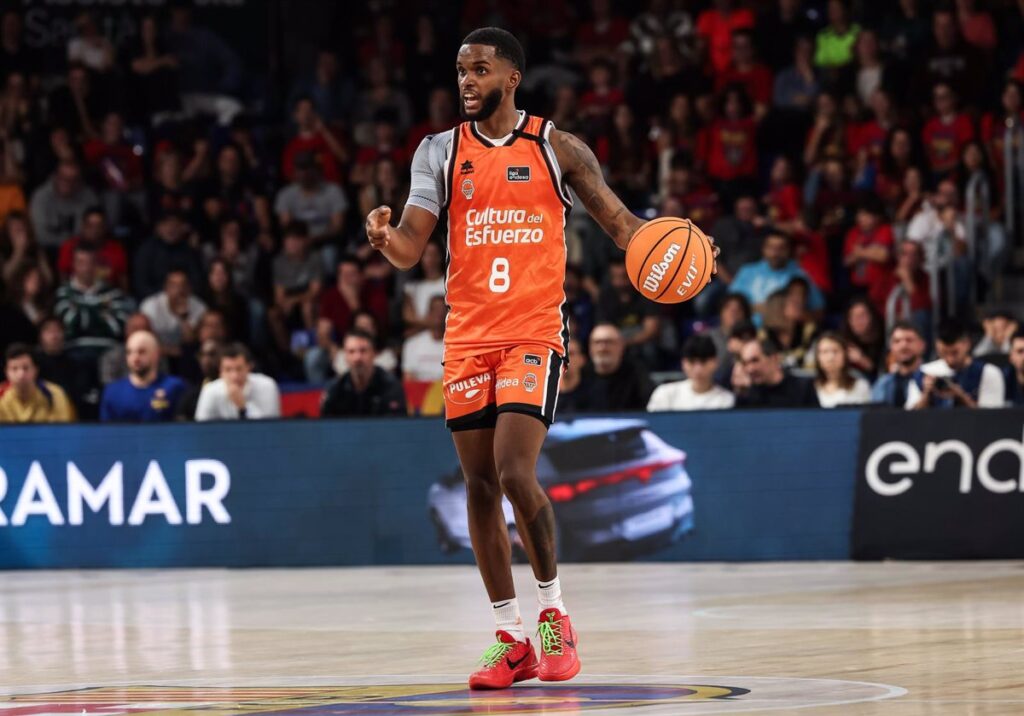 Valencia Basket aplasta a Gran Canaria en el primer duelo.