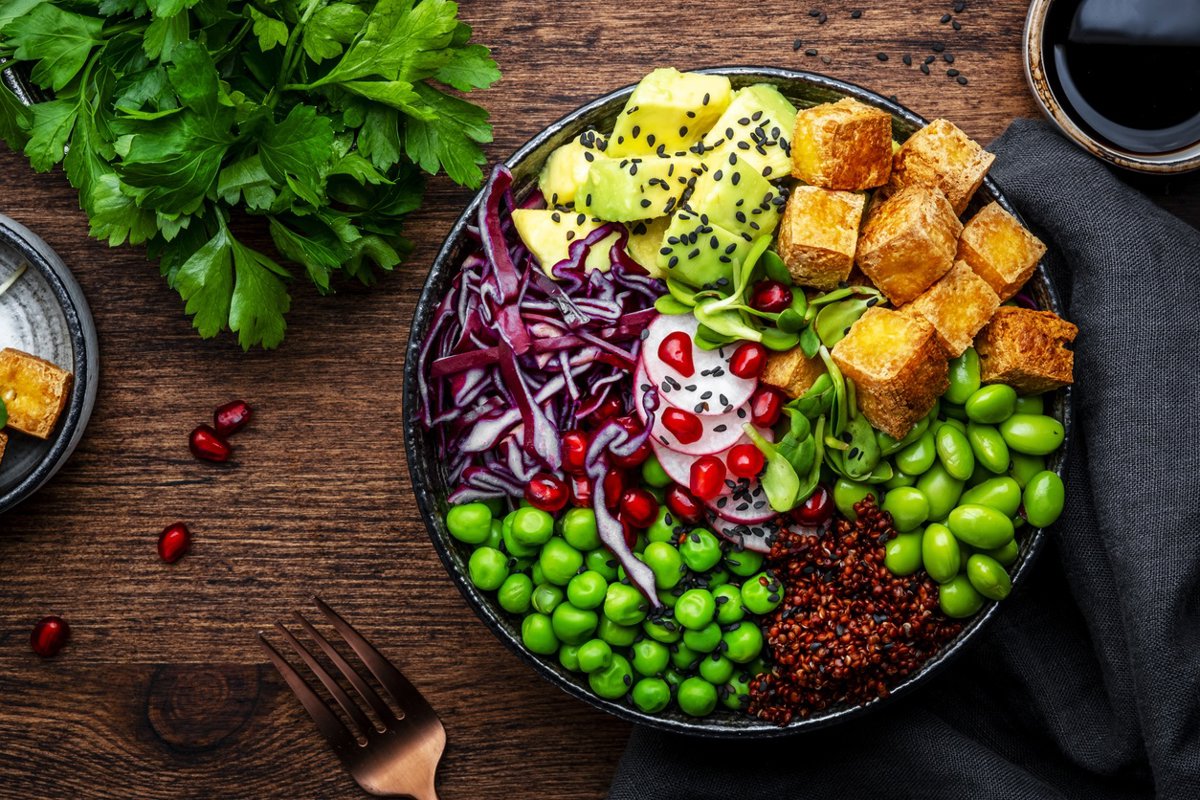 ¿Qué es la carga ácida? Descubre cómo estos alimentos pueden ayudar a mejorar tu salud y facilitar la pérdida de peso.