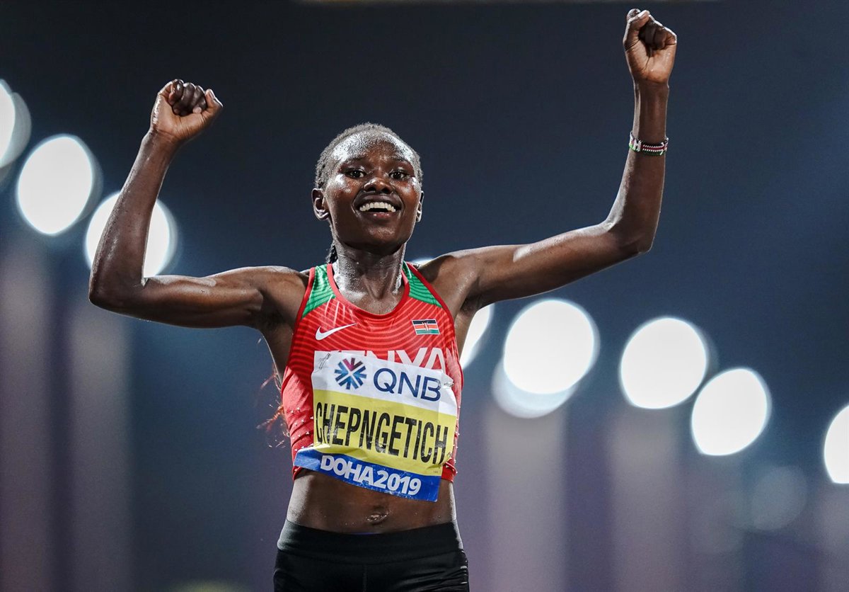 Chepngetich, la plusmarquista mundial de maratón, suspendida por dopaje.