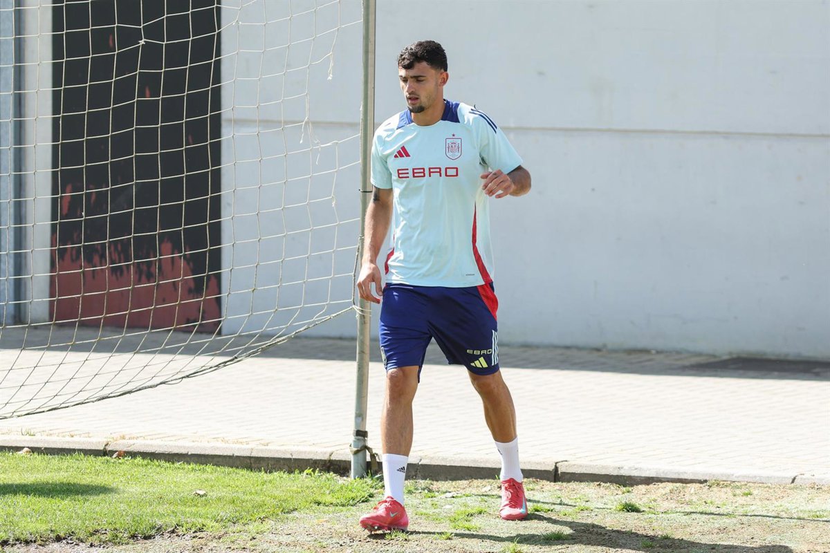 El Atleti confirma la incorporación del lateral derecho Marc Pubill.