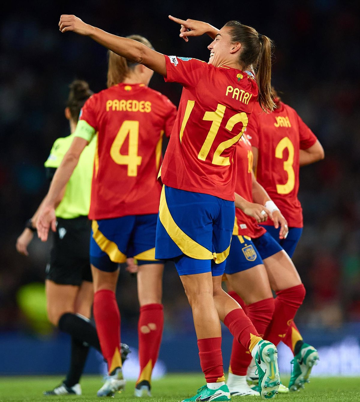 España aprueba un exhaustivo pleno antes del momento crucial
