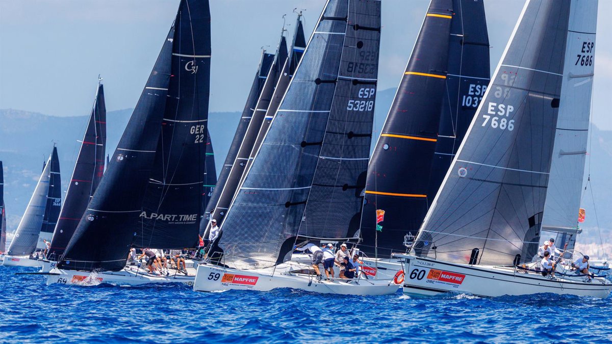 La 43ª Copa del Rey MAPFRE de Vela da inicio en Palma con 130 embarcaciones.