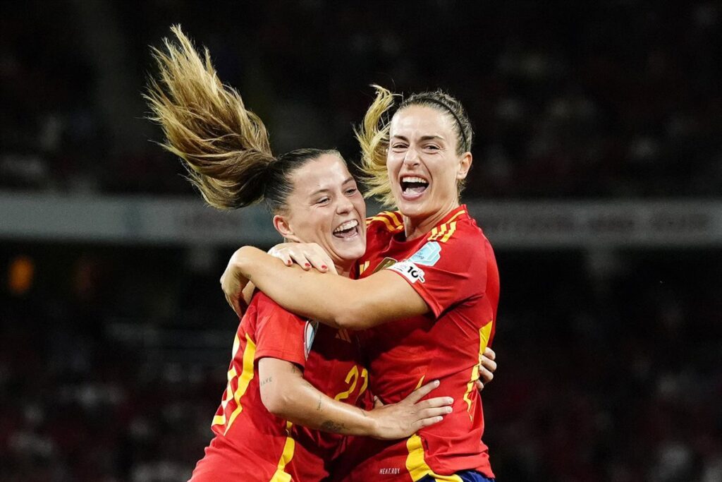 La selección femenina se habitúa a las semifinales.