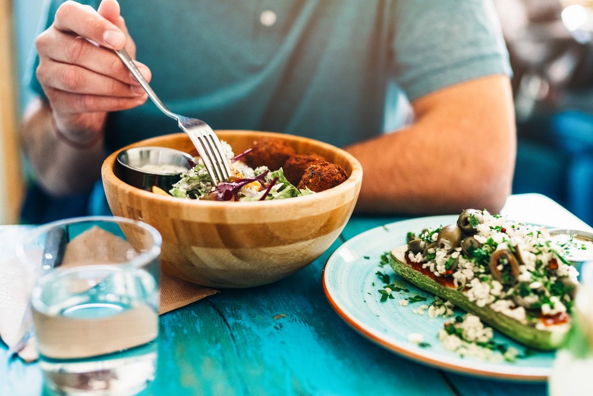 Más alimentos frescos y menos bebidas alcohólicas