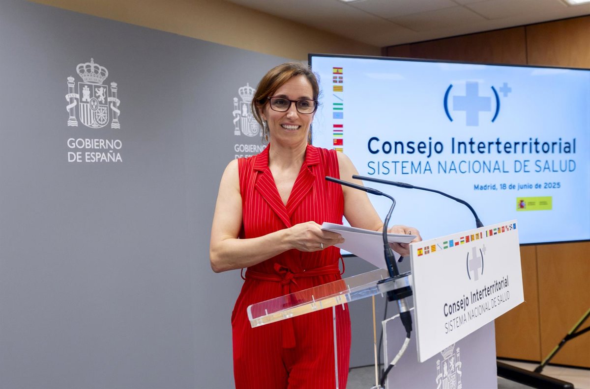 Sanidad lanza un proyecto de RD para asegurar la atención médica a migrantes.