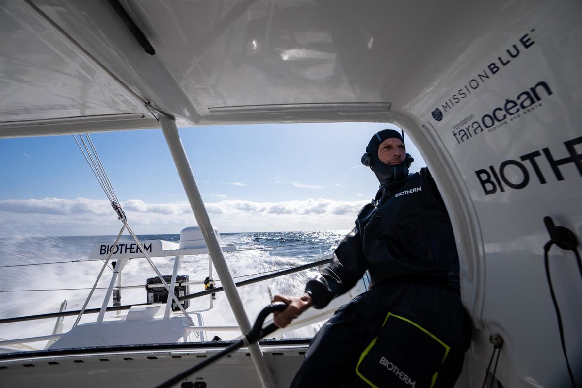 El 'Biotherm' lidera en Matosinhos en la segunda etapa de The Ocean Race Europe.