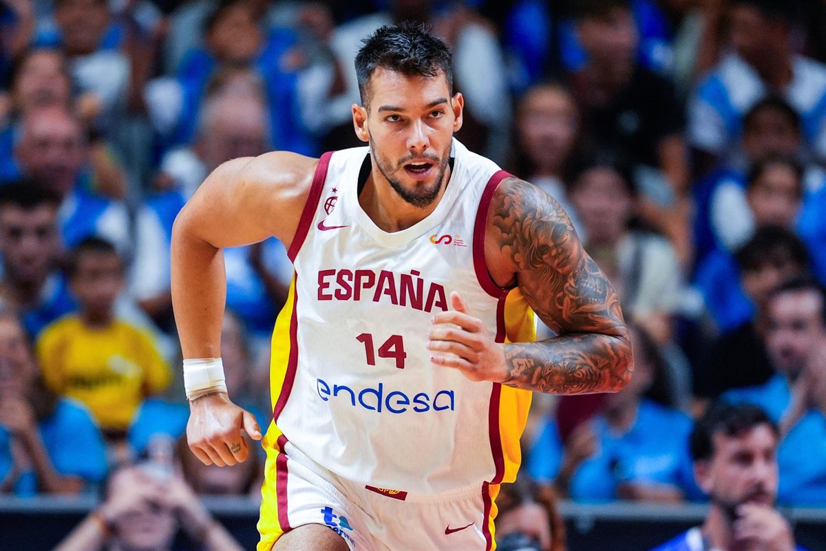 España arrasa a Chipre antes de los cruces del Eurobasket