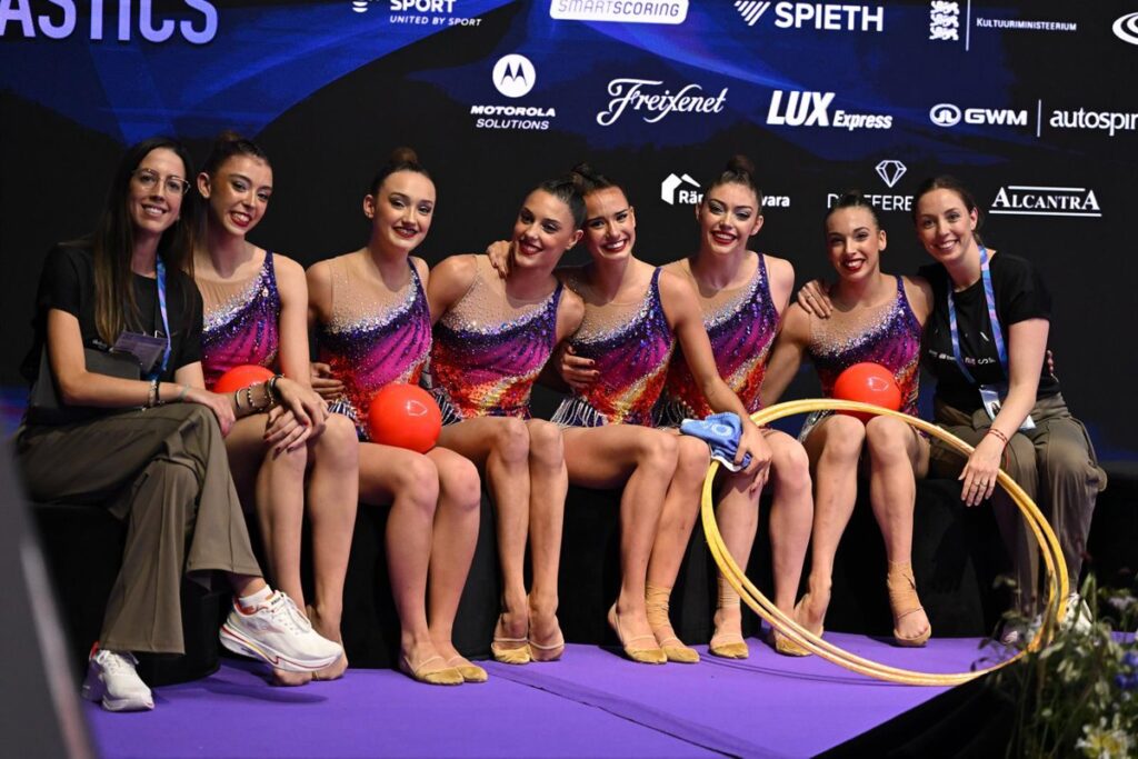 España obtiene la medalla de bronce en la competición por equipos del Mundial de gimnasia rítmica.