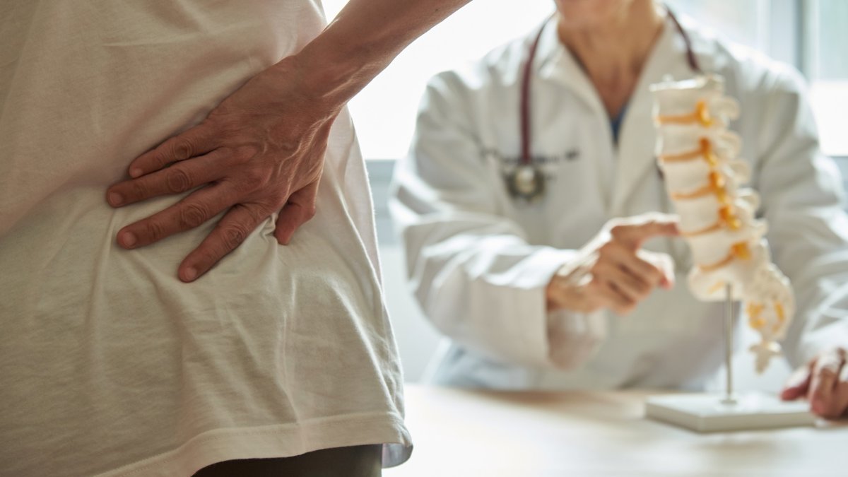 Guía para mantener la salud de tu columna en viajes largos