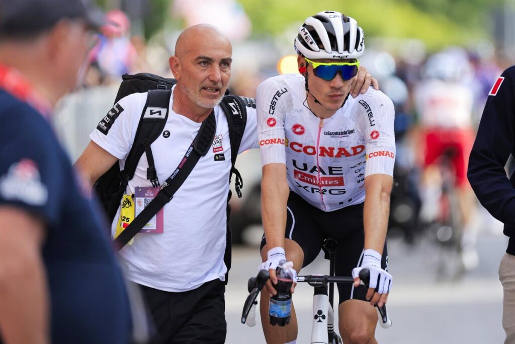 La victoria del UAE Team Emirates en la contrarreloj impulsa a Ayuso hacia el liderato de La Vuelta.