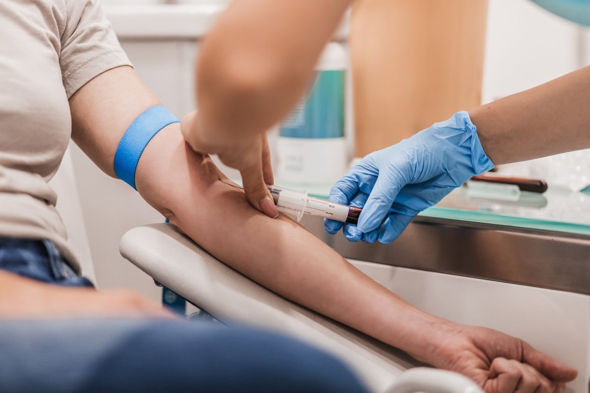 Un análisis genético innovador prevé el riesgo de obesidad en la edad adulta desde la infancia