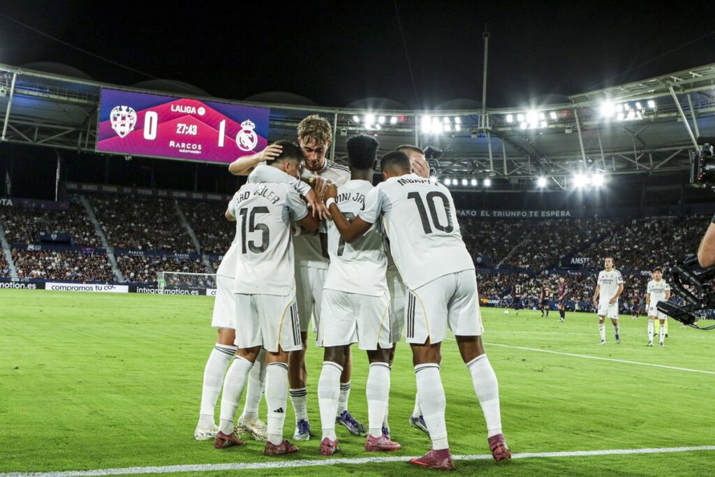 El Real Madrid aplasta al Levante y se prepara con fuerza para el derbi