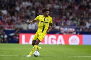 El Villarreal vuelve a la 'Champions' en un emocionante enfrentamiento contra el Tottenham.