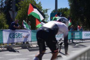 La Fiscalía considera que la Audiencia Nacional no está facultada para investigar el boicot a Israel en La Vuelta.