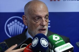 Precaución ante el sesgo en el arbitraje: un riesgo para la competición