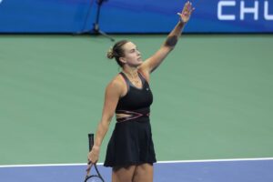 Sabalenka vence a Anisimova y defiende su título en el US Open.