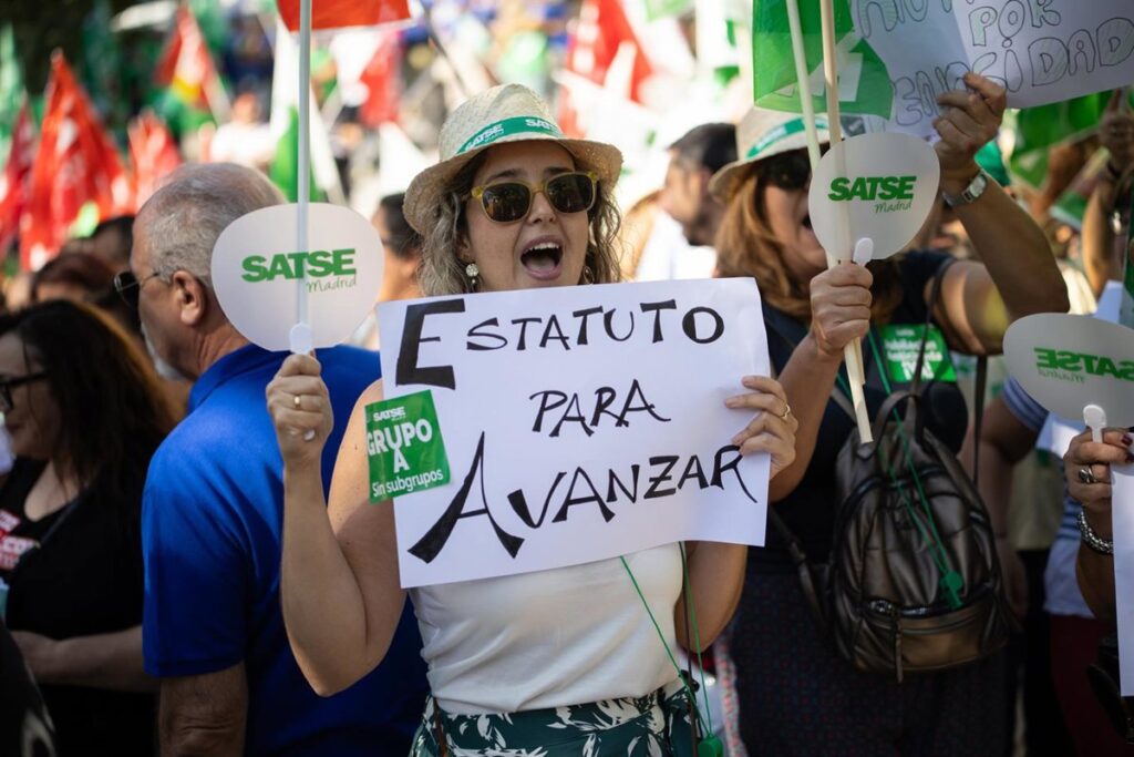 Sindicatos se movilizan en hospitales de toda España por el Estatuto Marco: "Exigimos continuar la negociación"