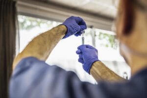 ¿Los anticoagulantes afectan la eficacia de la vacuna COVID? Respuesta científica