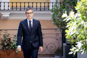 Bolaños reafirma el compromiso del Gobierno de proteger el derecho al aborto ante "cualquier tendencia retrógrada"