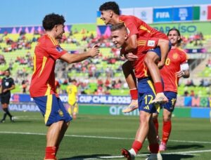 España supera a Ucrania y avanza a los cuartos de final del Mundial Sub-20.