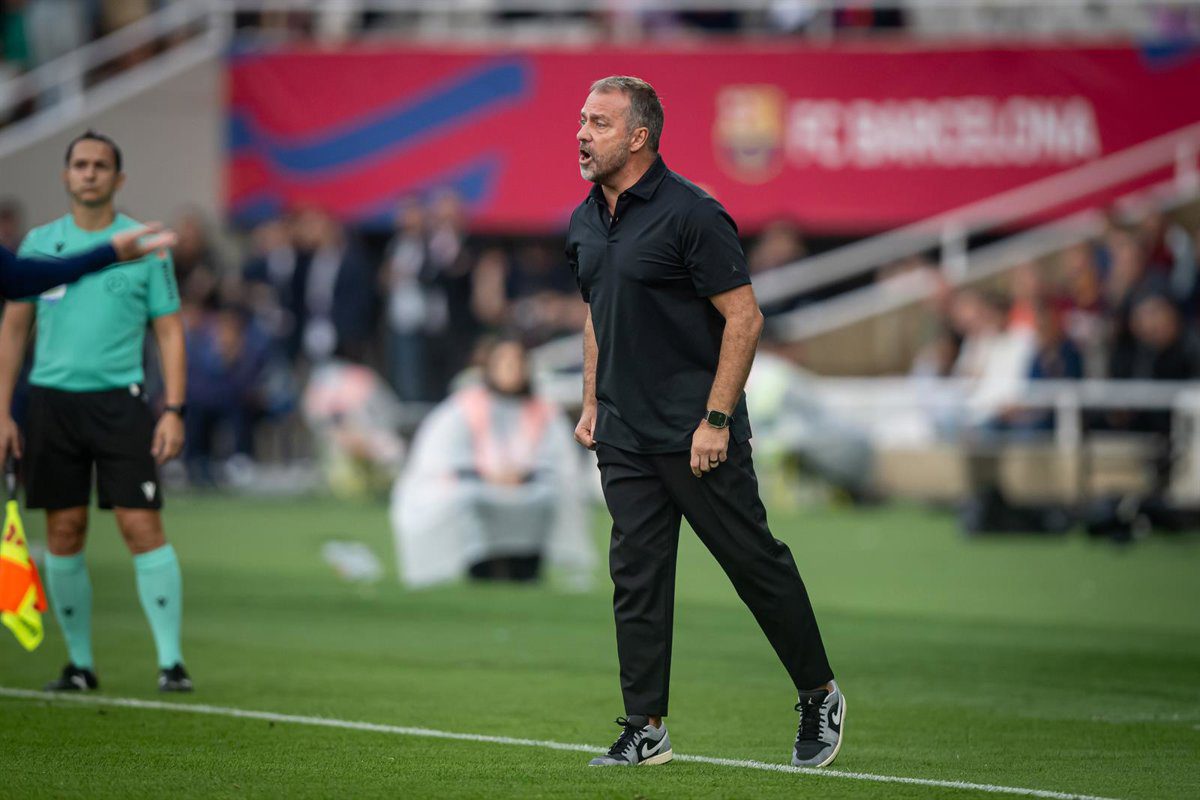 Flick no podrá dirigir el Clásico debido a una sanción