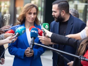 García atribuye el retraso en las mamografías a la privatización y la falta de inversión en Andalucía.