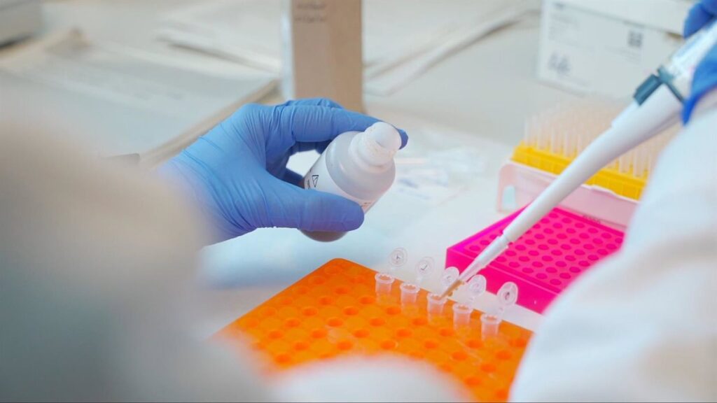 Identifican más de 140 biomarcadores potenciales que indican la transición a la menopausia.