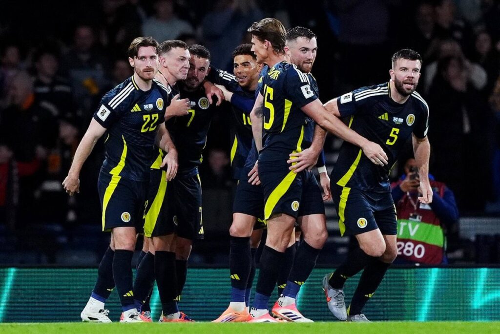 Países Bajos, Dinamarca y Austria arrasan en el Mundial