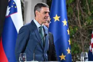 Sánchez destina 500 millones para asegurar atención a pacientes con ELA y fortalecer el sistema de dependencia.